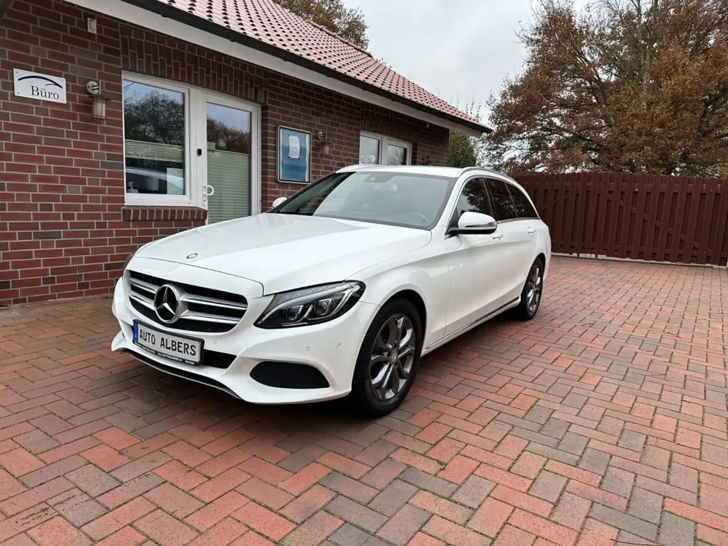 Mercedes-Benz C 180 T Avantgarde, LED-ILS, uvm..!!! White - 1