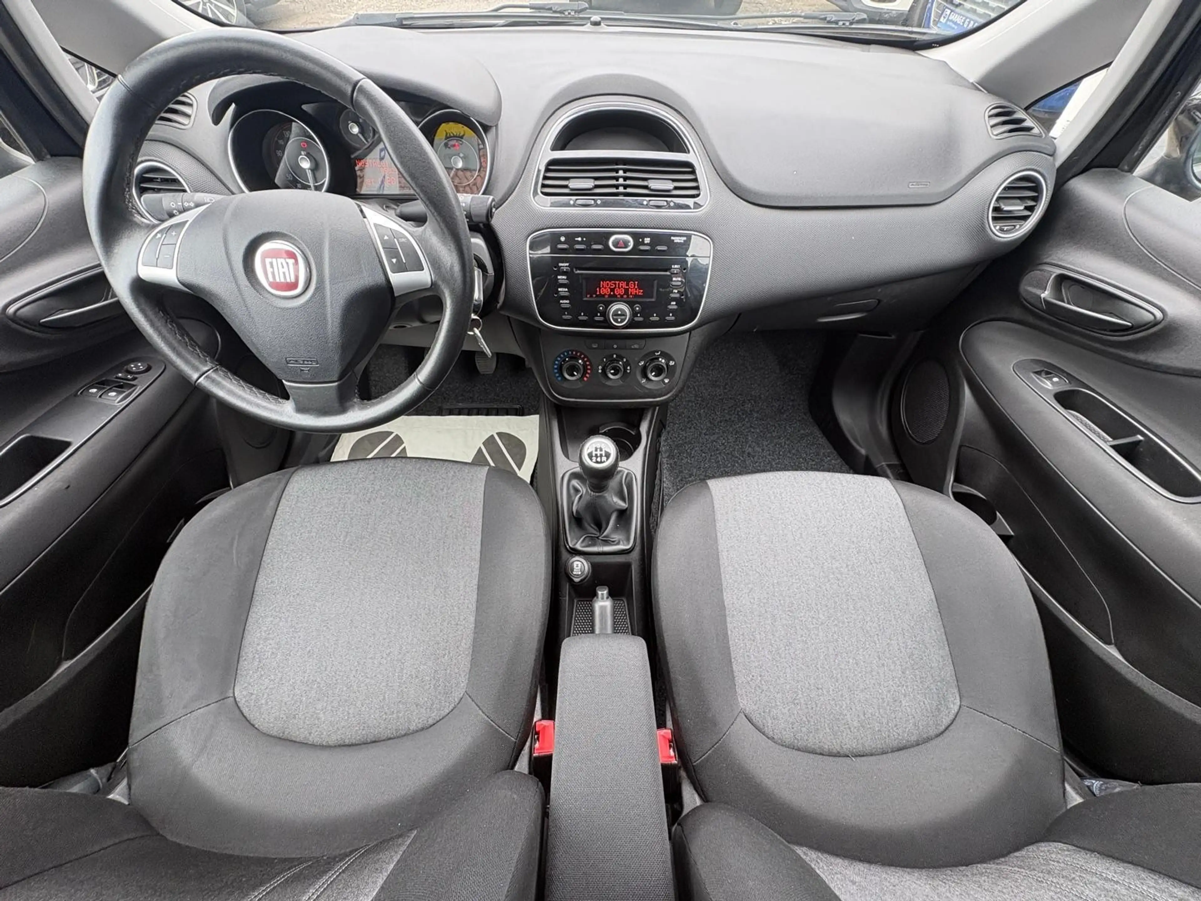 Fiat Punto 1.3 MultiJet Street — photo 9