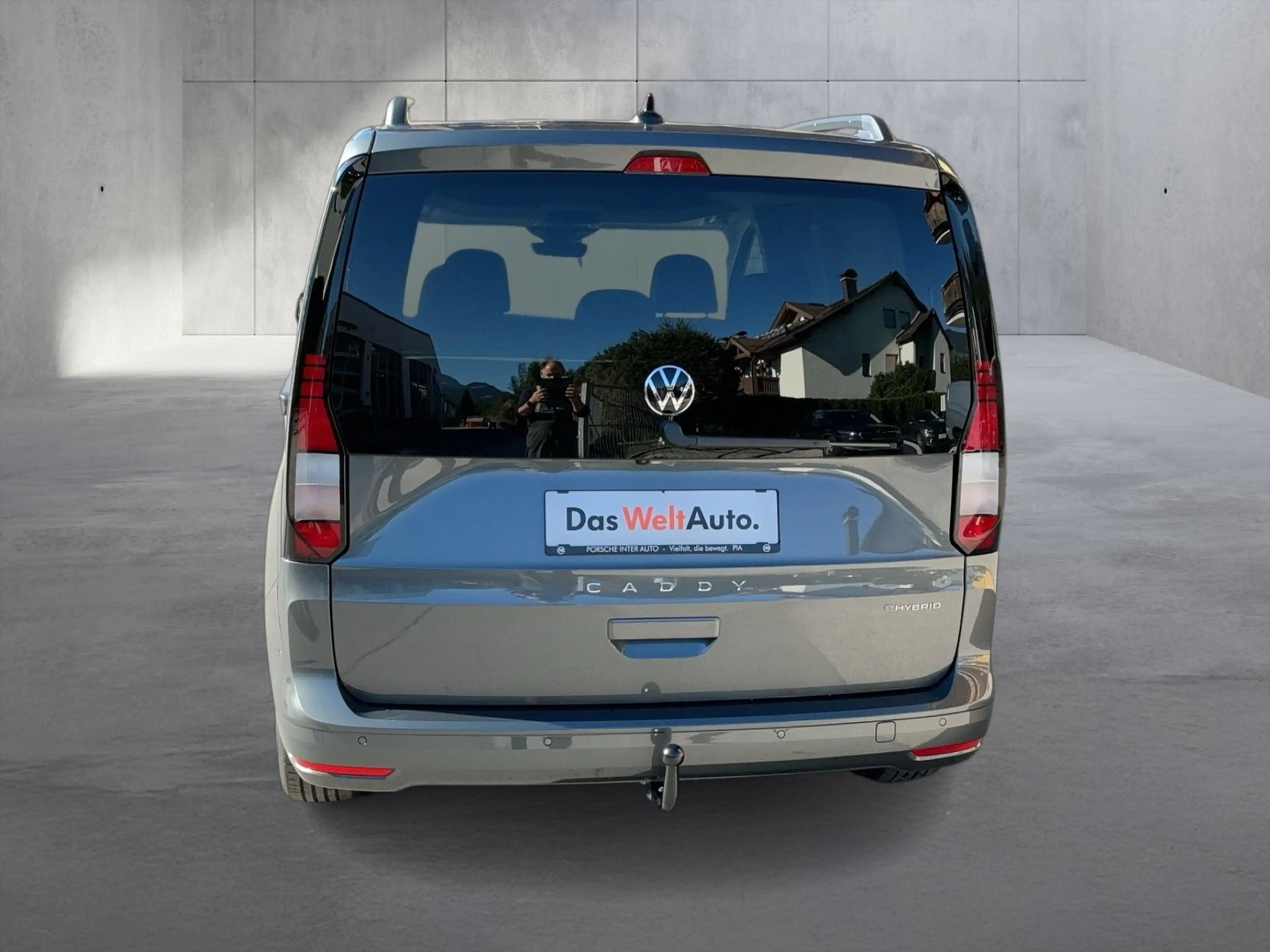 Volkswagen Caddy eHybrid 110 kW — photo 4