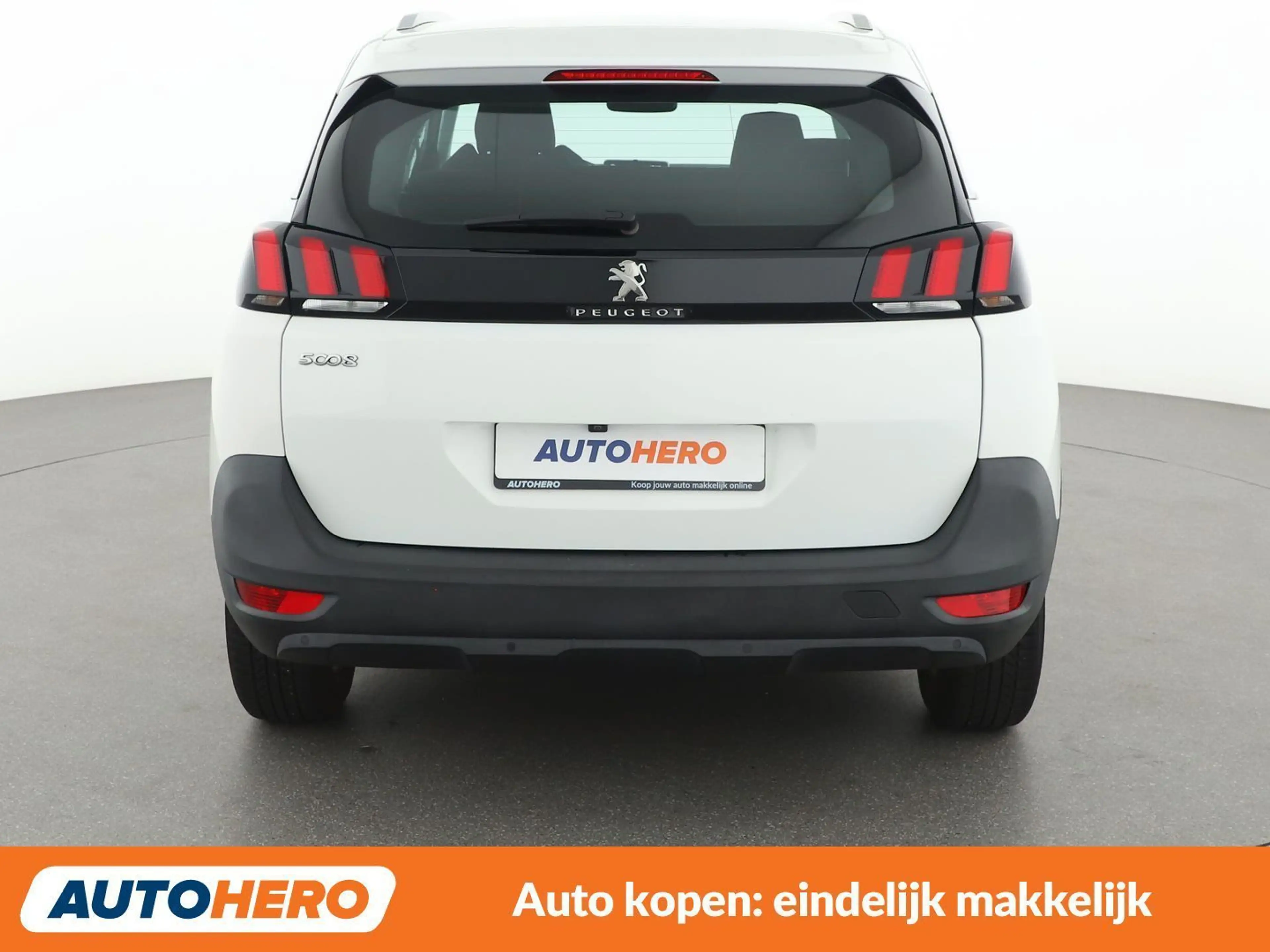 Peugeot 5008 1.2 PureTech Active — photo 5