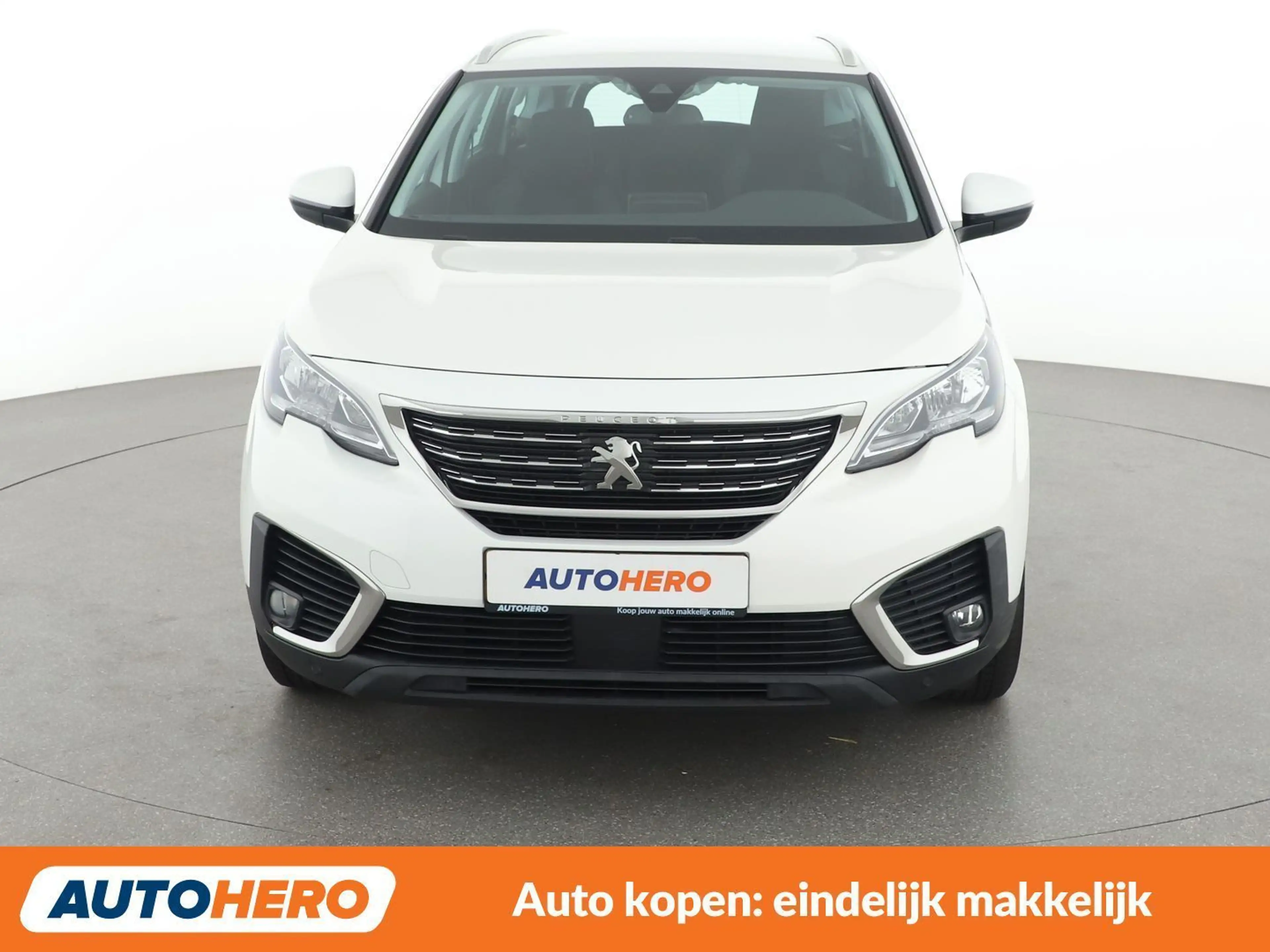 Peugeot 5008 1.2 PureTech Active — photo 9