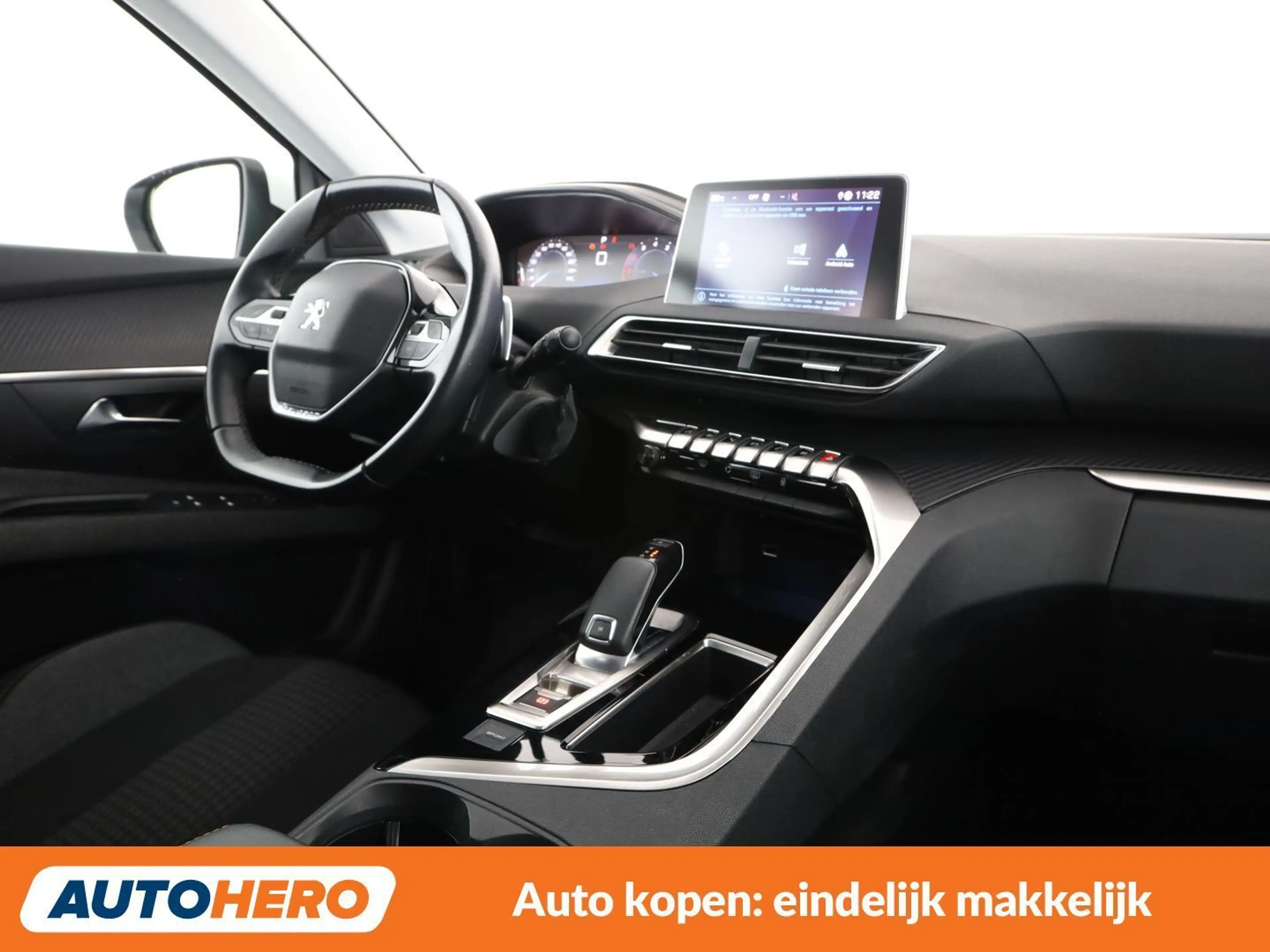 Peugeot 5008 1.2 PureTech Active — photo 13