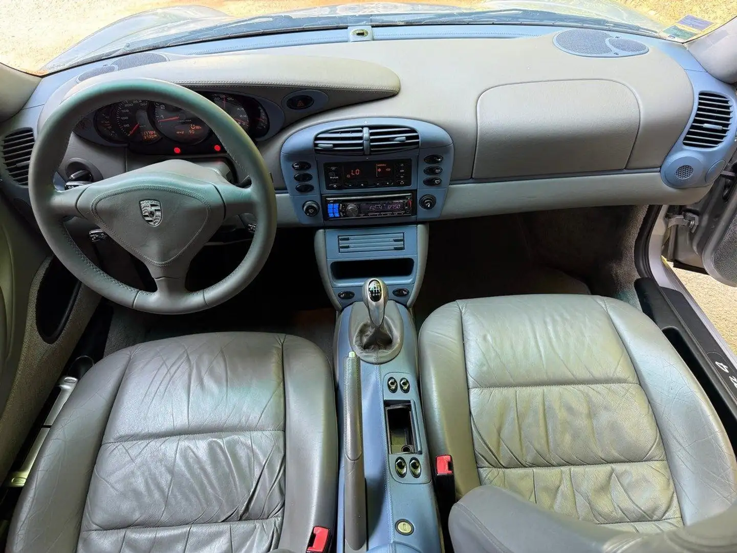 Porsche 996 (996) Carrera 4 3.4i 300cv Grey - 2