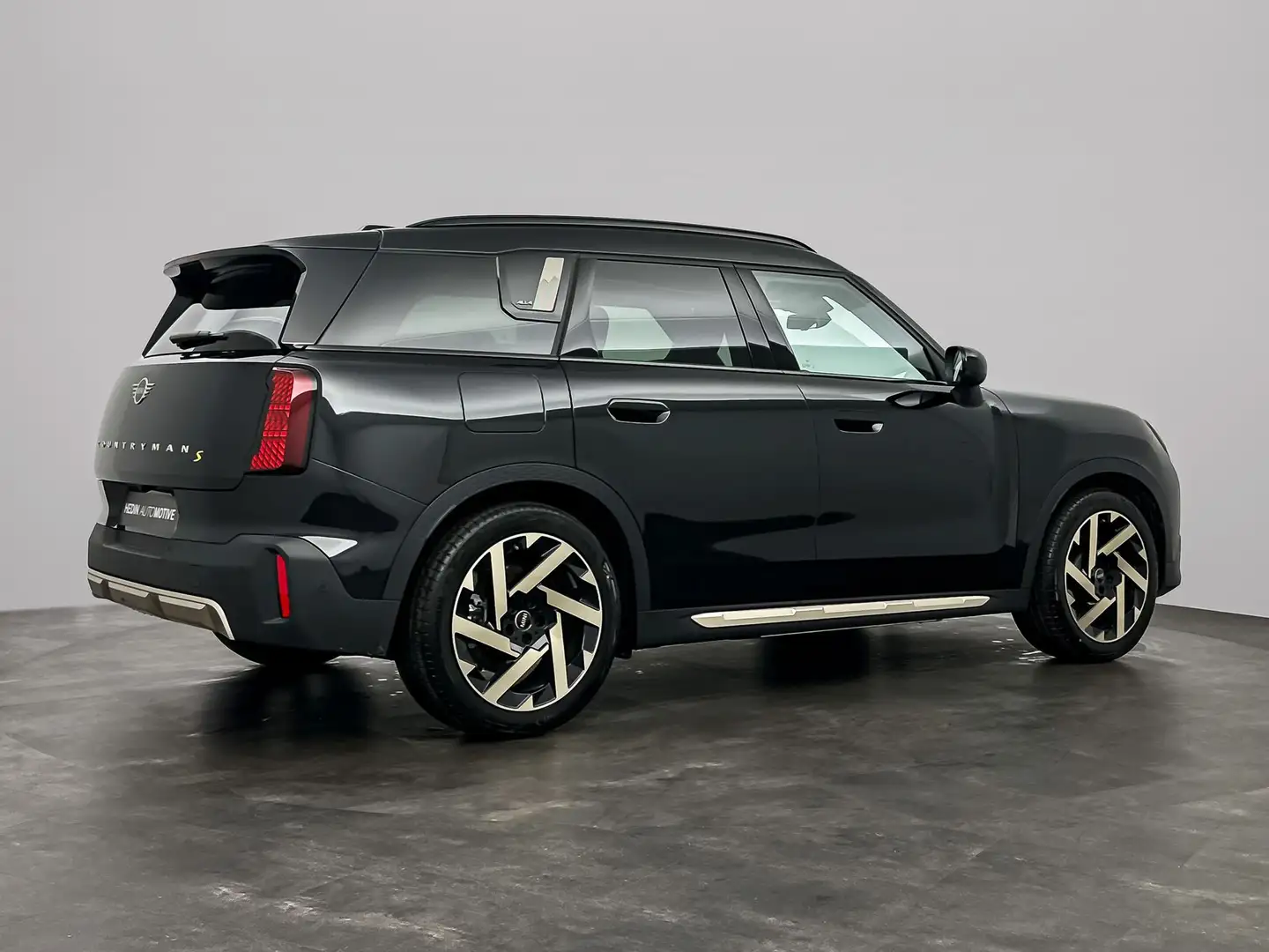 MINI Countryman SE ALL4 Favoured Trim | XL Pakket | 19 inch LM | Trek Black - 2