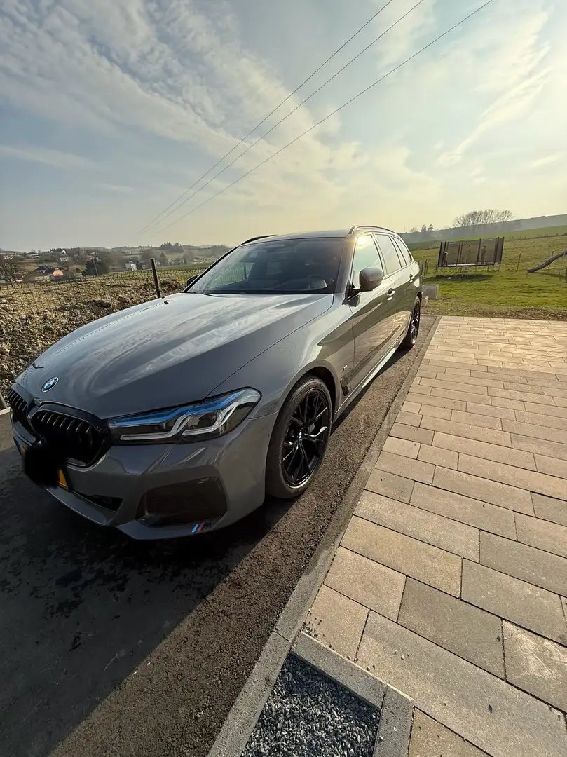 BMW 540 540d xDrive Touring Aut. M Sport Edition - 1
