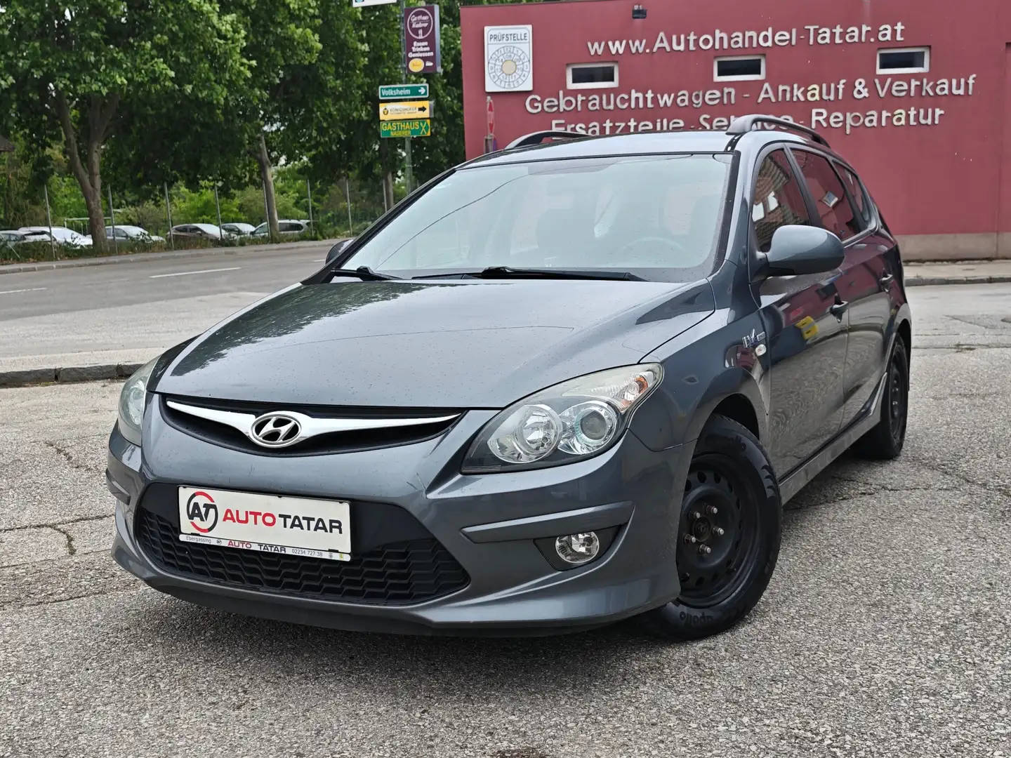 Hyundai i30 i30 CW 1,6 CRDi|Pickerl bis 12.26+4 Monate ÜZ Grau - 2