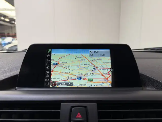 BMW 1 Series view 13