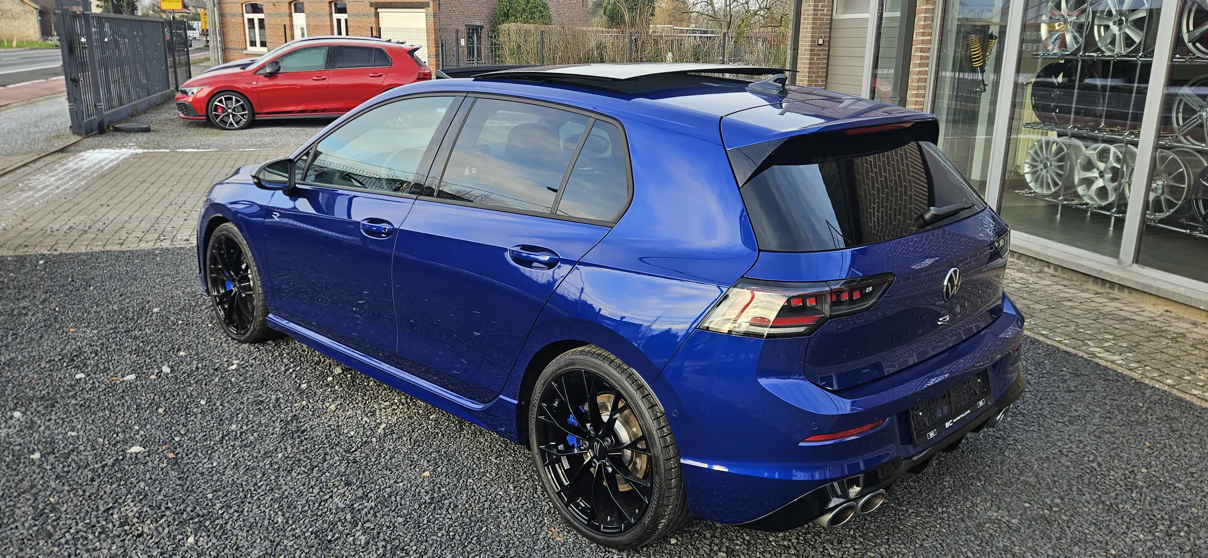 Volkswagen Golf R "Blackstyle", leder, pano, Harman/Kardon, ... — photo 3