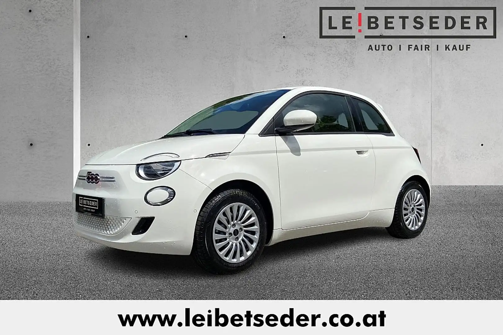 Fiat 500e 500 Elektro 500 42 kWh Bílá - 2