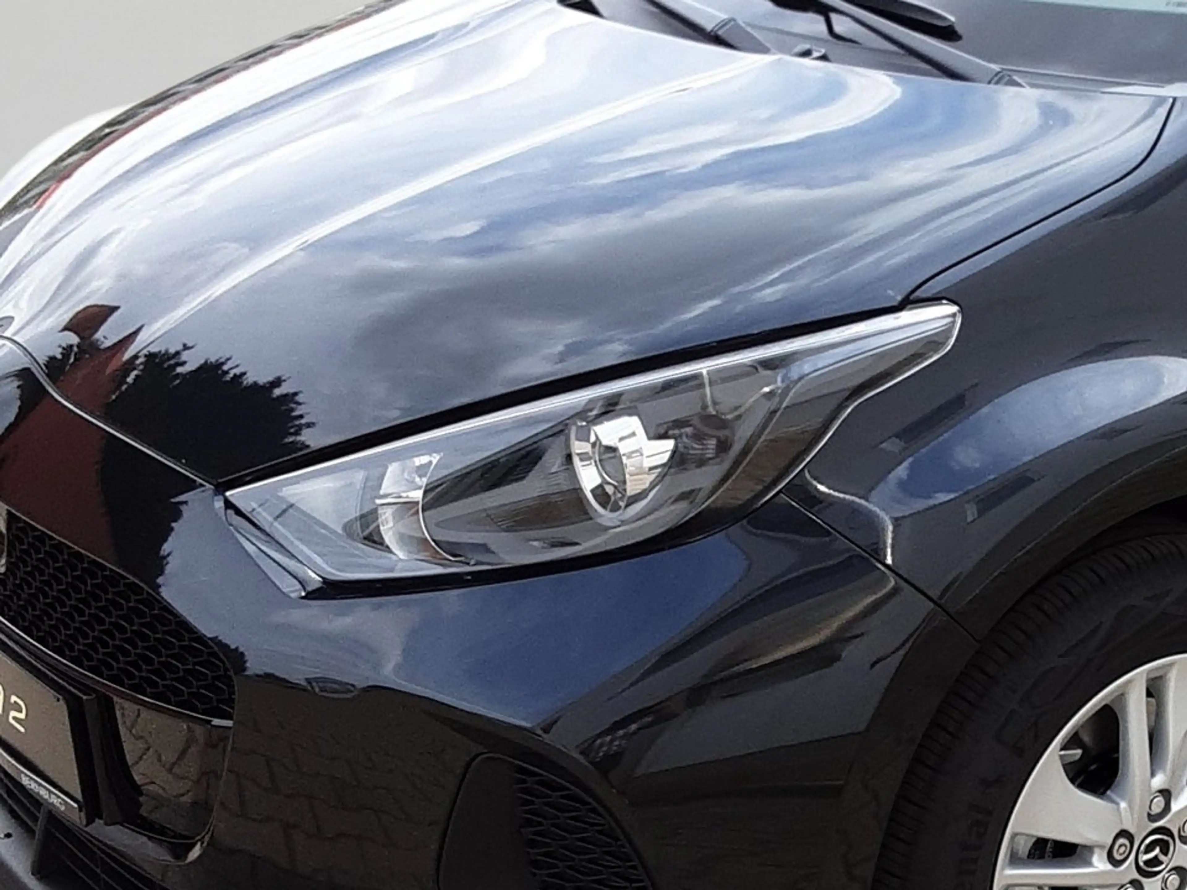 Mazda 2 Hybrid 1.5L Hybrid VVT-i 116 Center-Line — photo 5