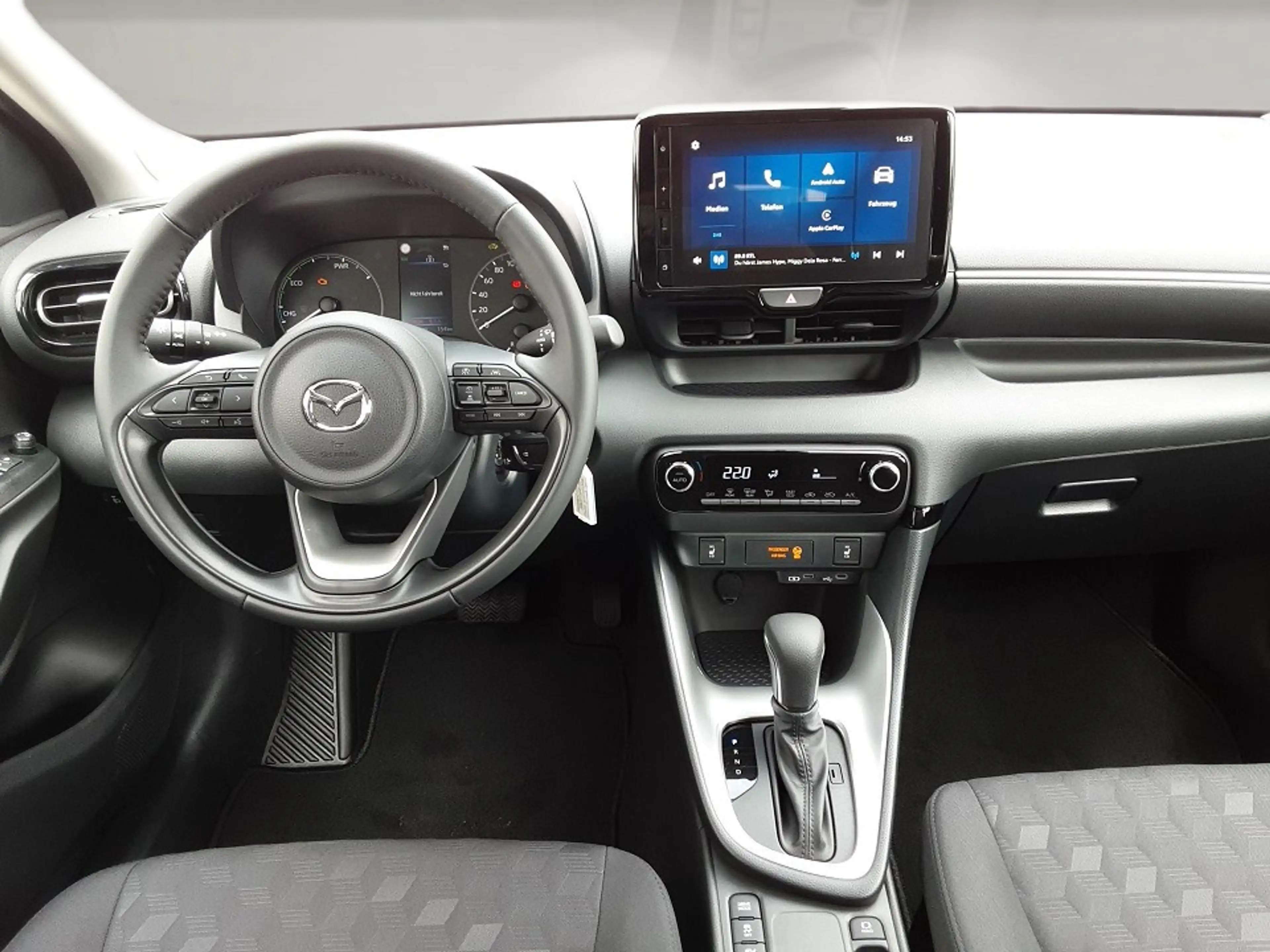 Mazda 2 Hybrid 1.5L Hybrid VVT-i 116 Center-Line — photo 10