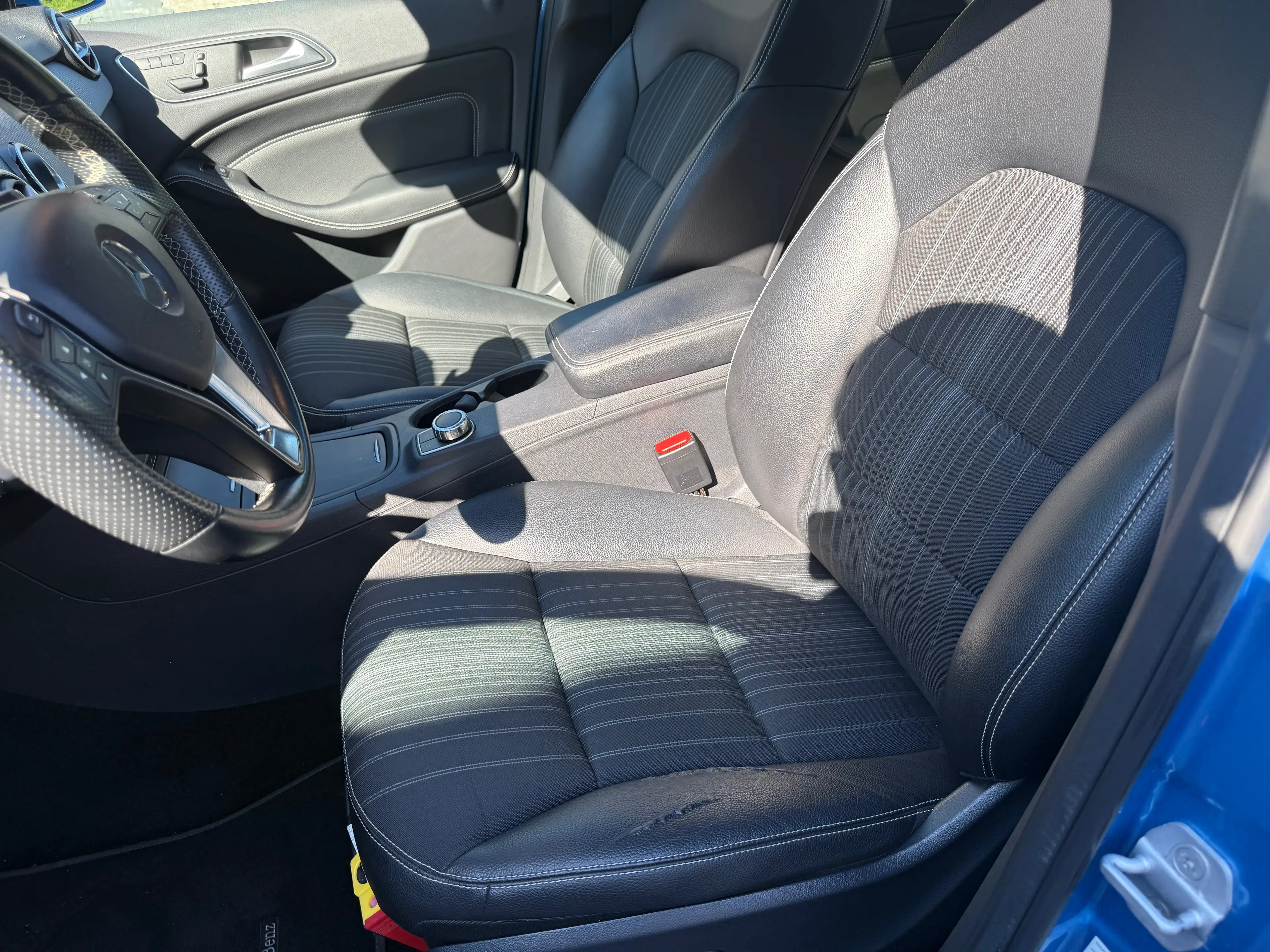 Mercedes-Benz B 220 B 220 4Matic*Xenon*AHK*Pano — photo 10