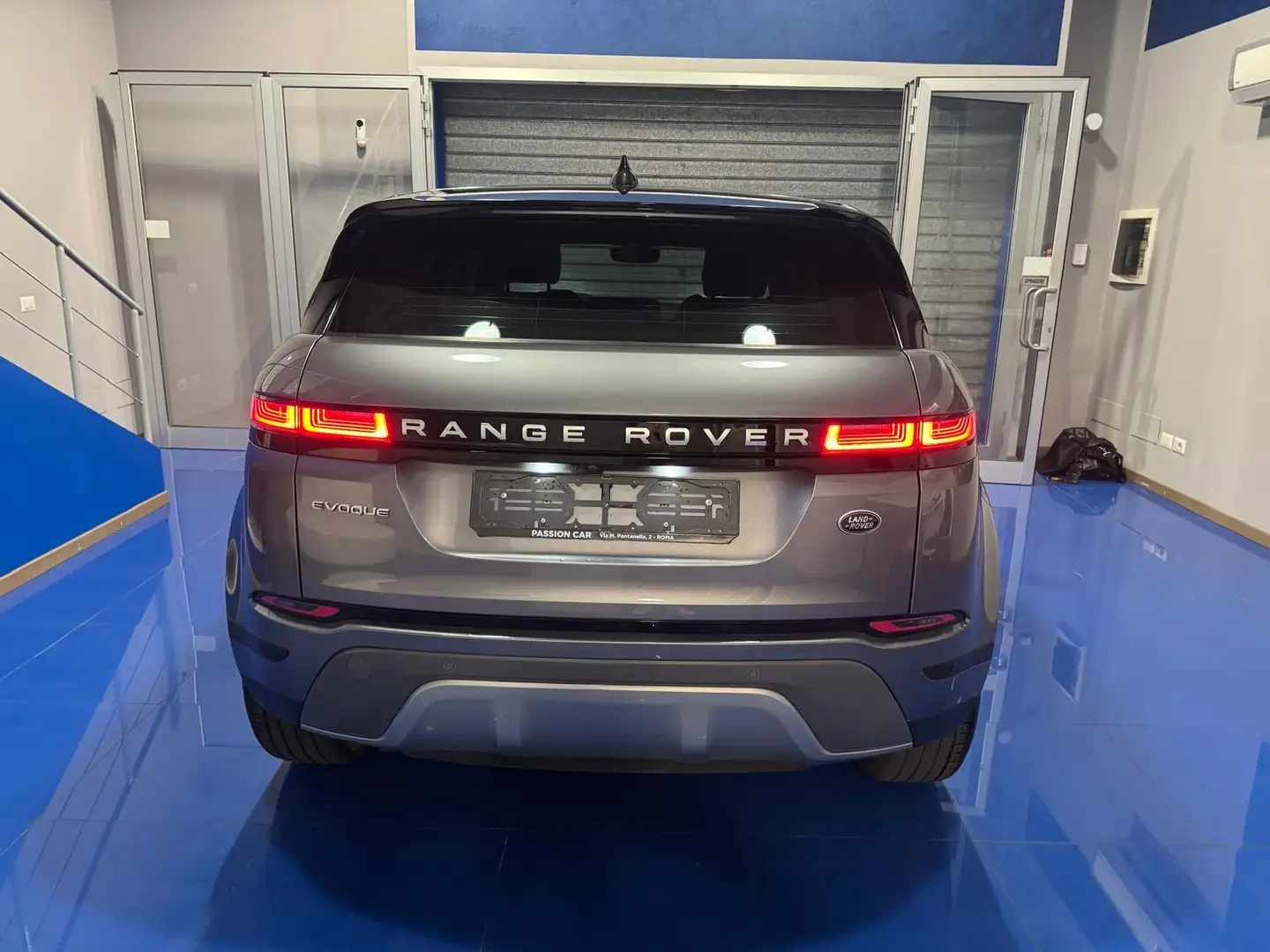 Land Rover Range Rover Evoque 2.0d i4 mhev HSE awd 163cv auto Gris - 2