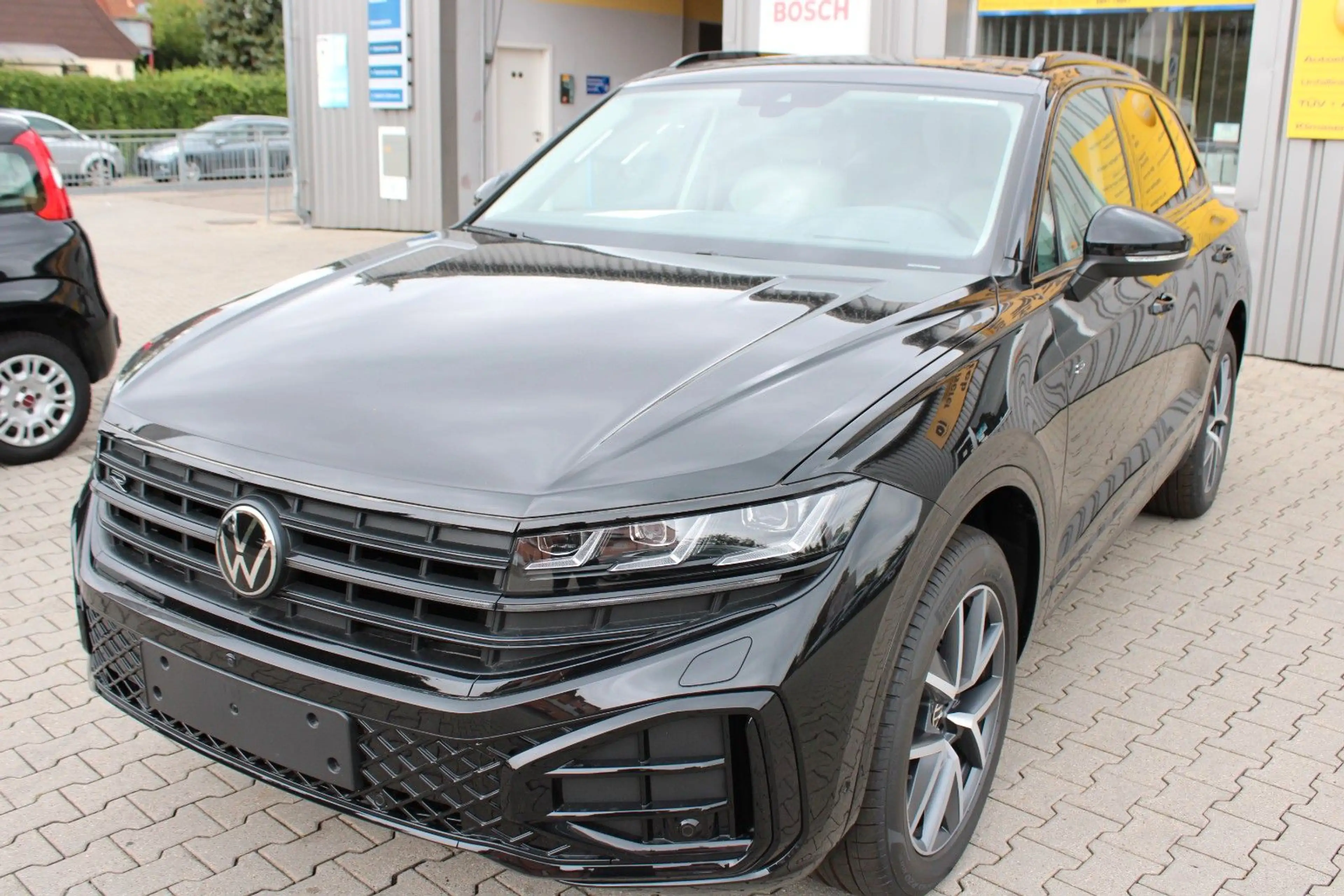 Volkswagen Touareg 3.0 TDI 4Motion R-Line FINAL EDITION — photo 5