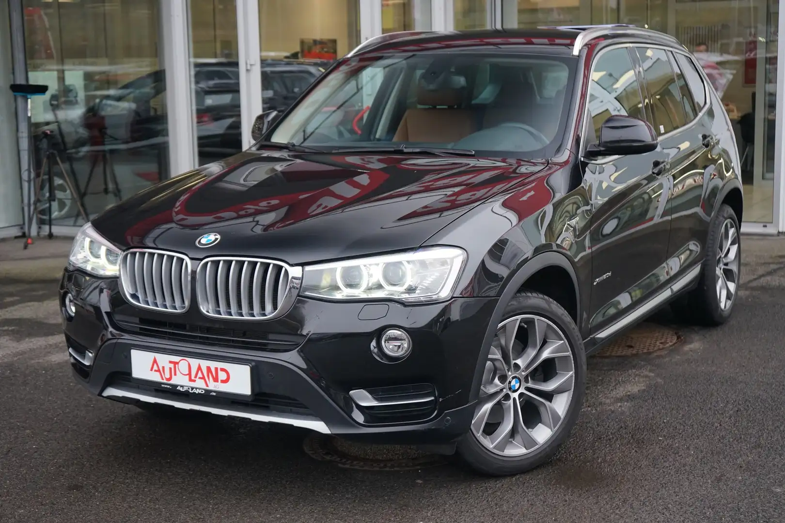 BMW X3 xDrive 20 d xLine Bi-Xenon Navi Kamera Leder Black - 2