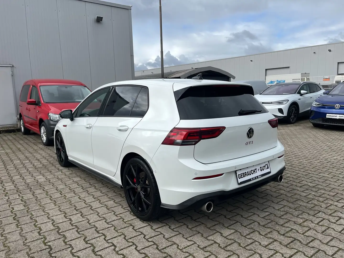 Volkswagen Golf VIII GTI 2.0 TSI DSG Pano HUD Kamera Weiß - 2