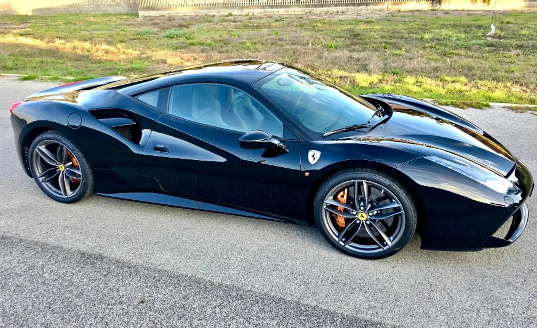 Ferrari 488 3.9 GTB dct Nero - 2