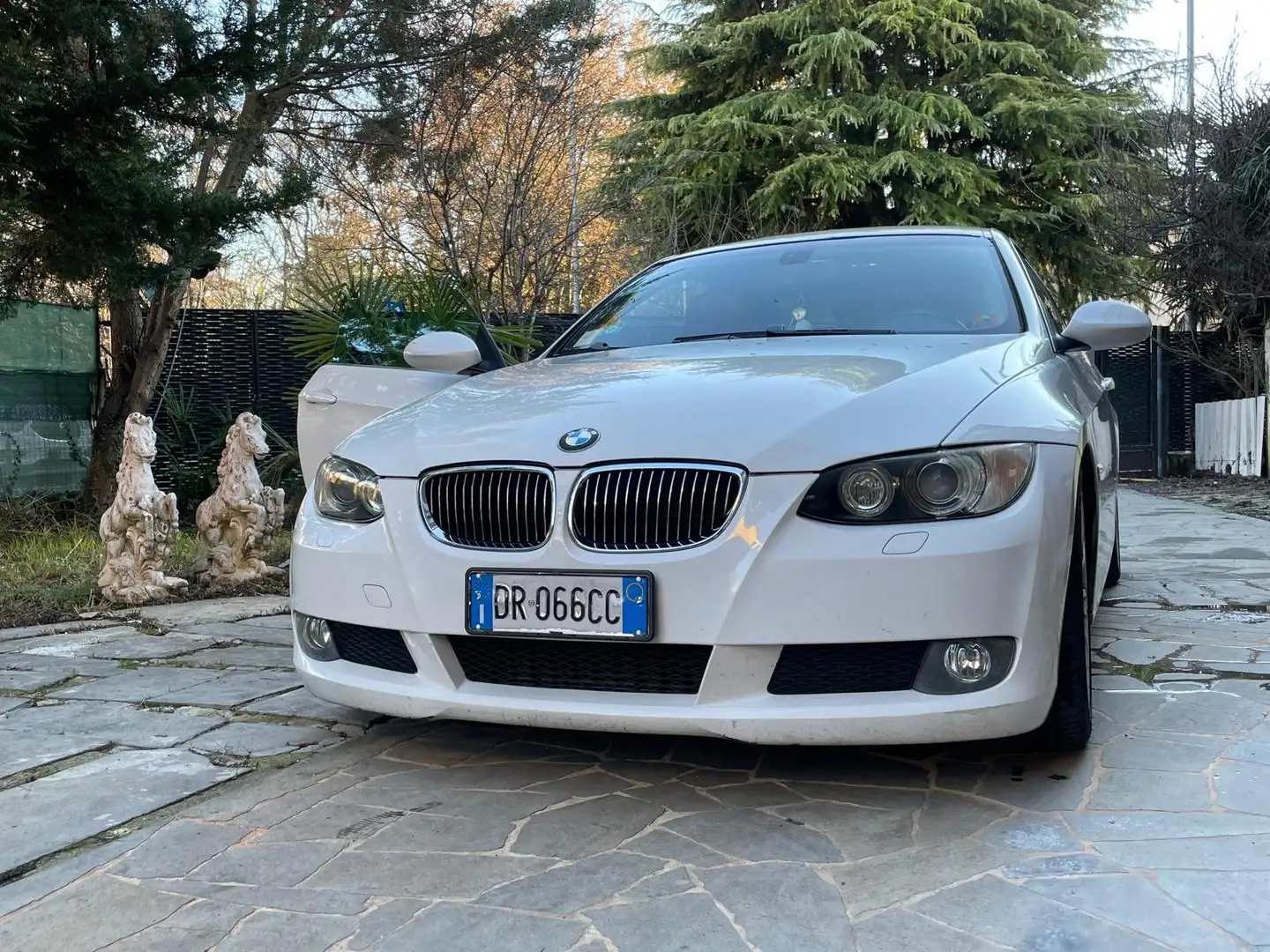 BMW 325 Serie 3 E92 Coupe 325d Coupe Msport Fehér - 2