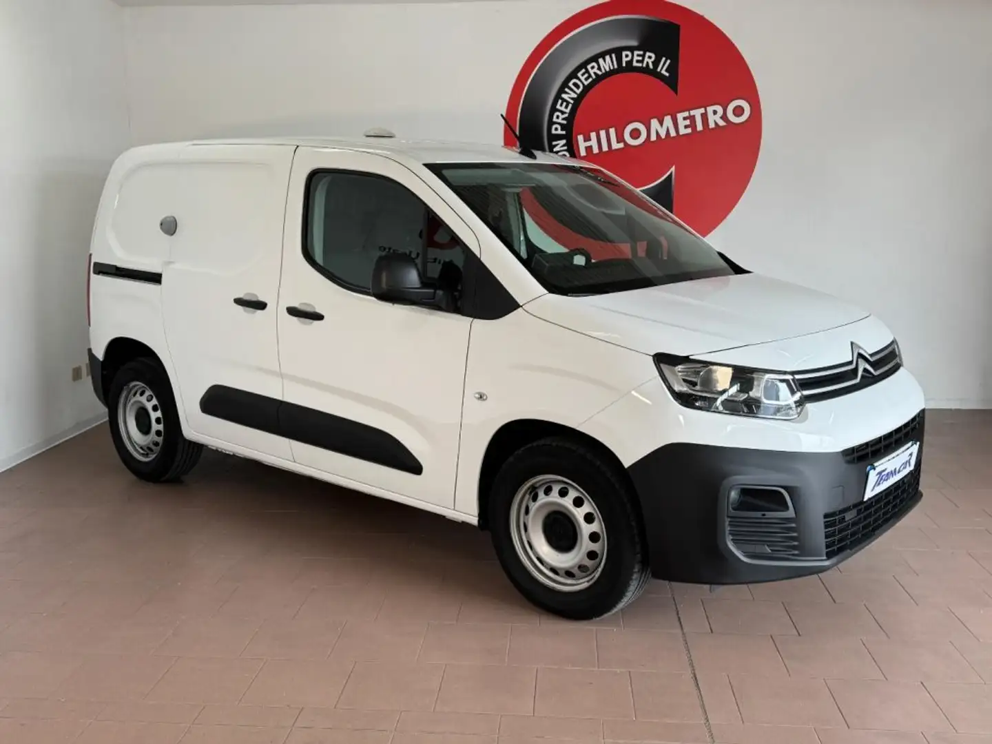 Citroen Berlingo BlueHDi 100 Van M Driver 1000Kg Unicop. IVA Esp. Weiß - 1