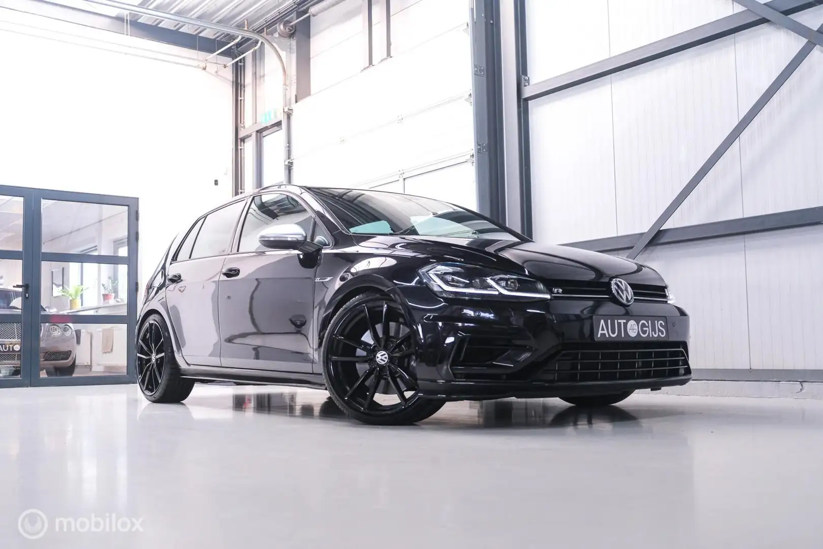 Volkswagen Golf 2.0 TSI 4Motion R 405 pk | Stage 2 | Camera | ACC Noir - 1