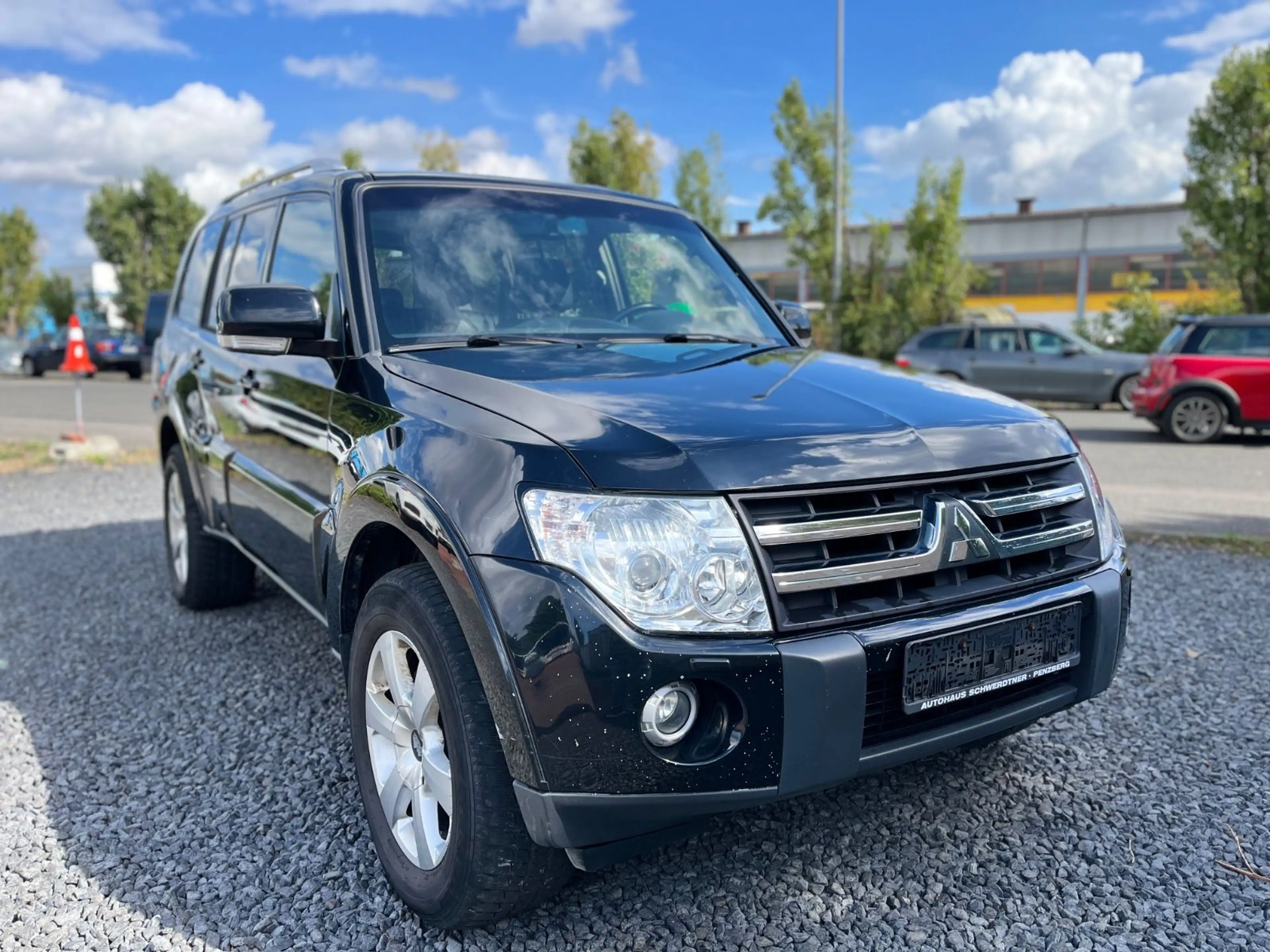 Mitsubishi Pajero 3.2 DI-D Instyle — photo 3