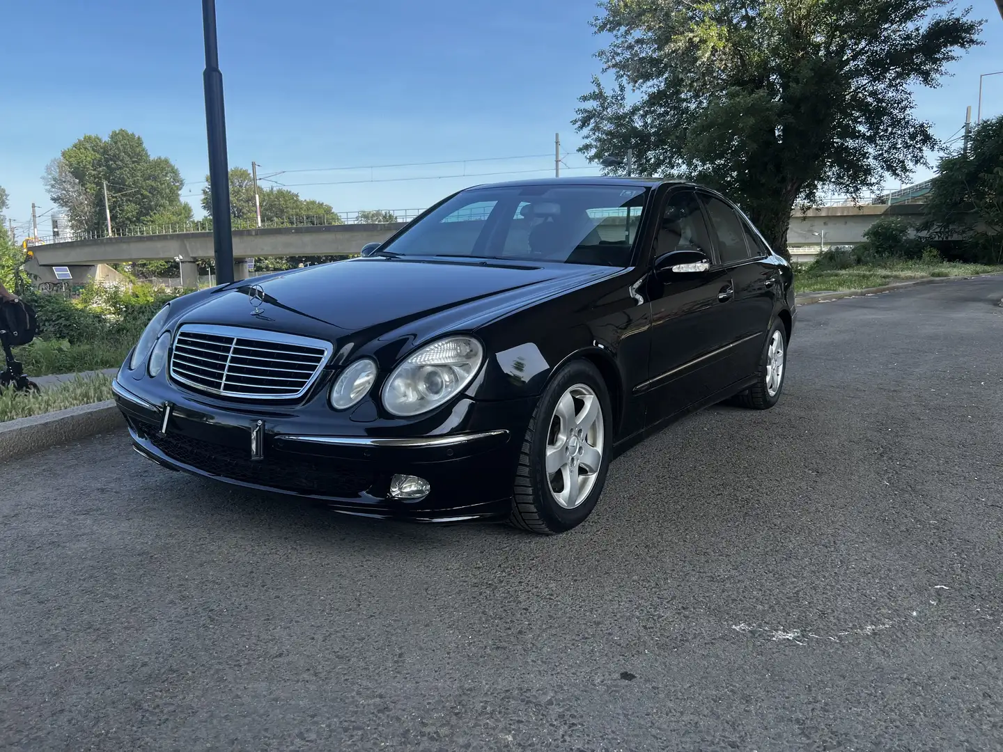 Mercedes-Benz E 320 Avantgarde CDI Aut. - 1