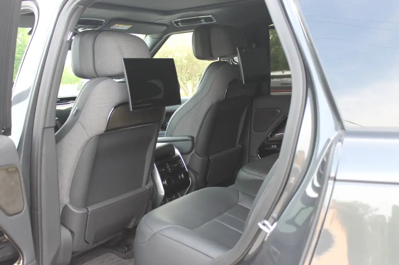 Land Rover Range Rover 4.4 V8 mhev SV awd 615cv auto, миниатюра 9