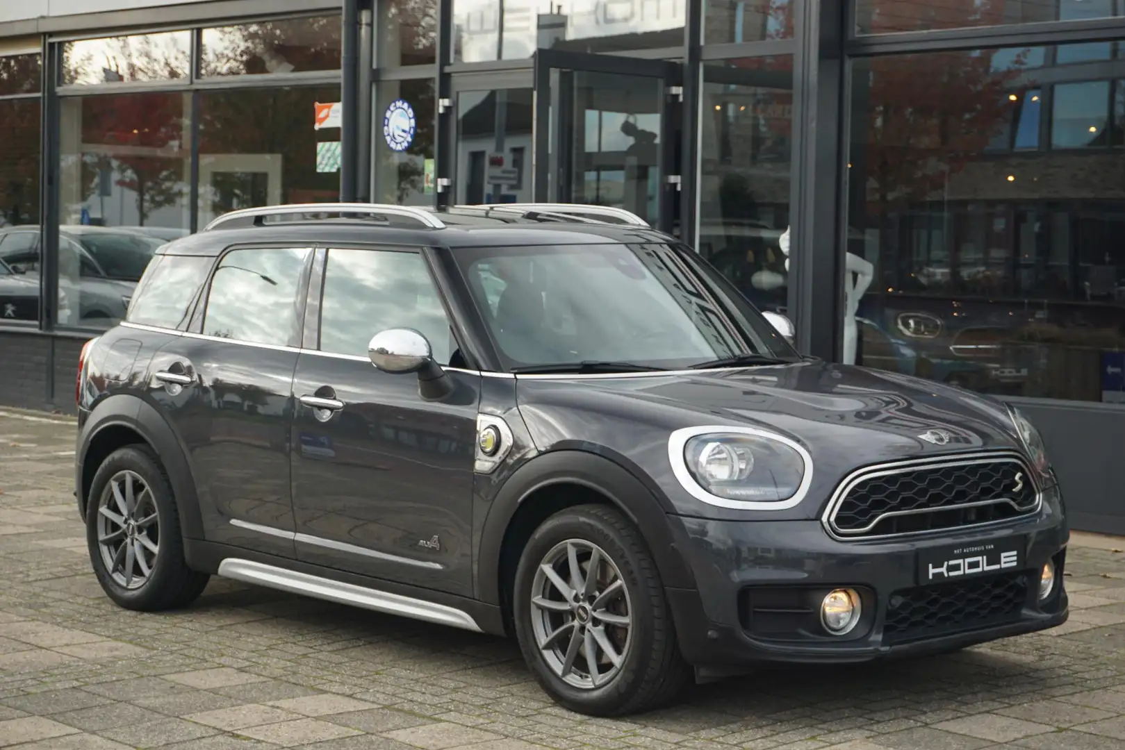 MINI Cooper S Countryman Mini 2.0 E ALL4 | Pano Grijs - 1
