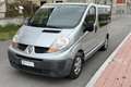 Renault Trafic Trafic T27 2.5 dCi/150 PC-TN Passenger Luxe DPF Argento - thumbnail 1