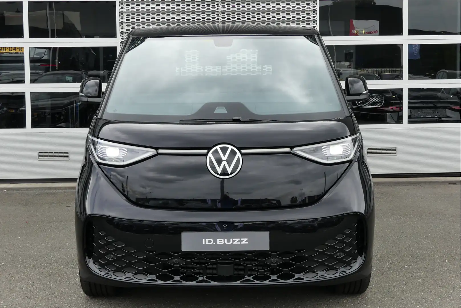 Volkswagen ID. Buzz Cargo | €4000 Voor Mekaar Deal Premie | Bulli edition | Noir - 2