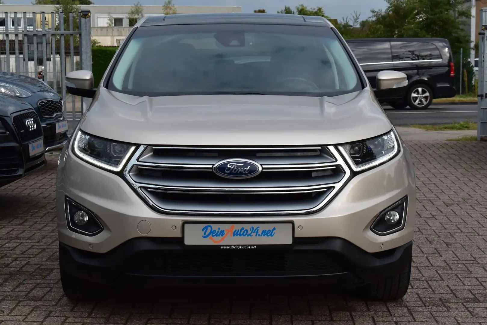 Ford Edge 4x4 2.0TDCI 2.HD| LED|Panorama|Solar|Kamera Gold - 2