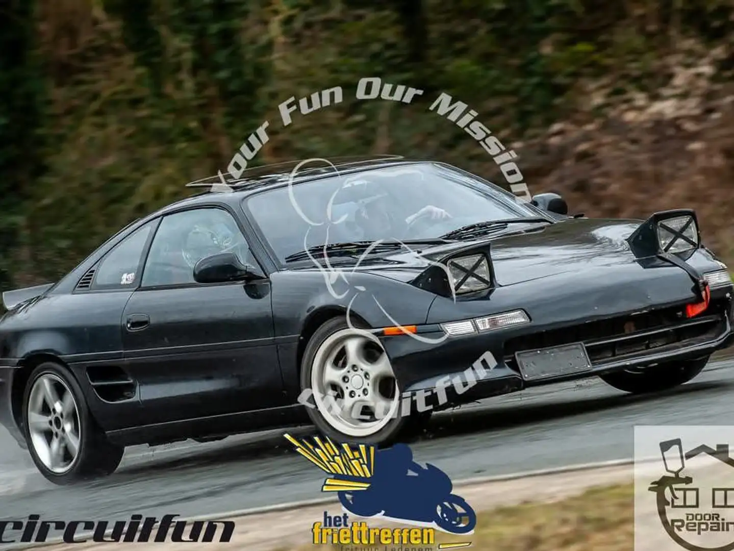 Toyota MR 2 MR 2 T-Bar GTi Schwarz - 2