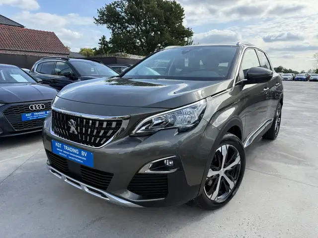 2017 Peugeot 3008 in Grey for sale
