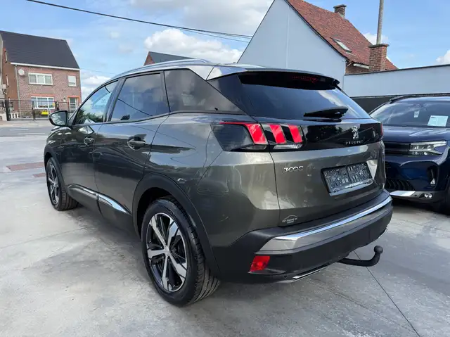 Peugeot 3008 view 7