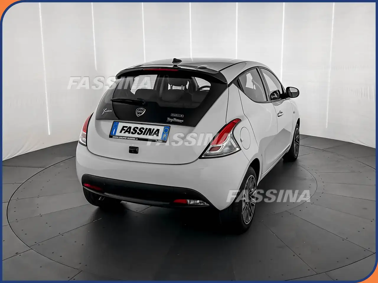 Lancia Ypsilon 2023 — фото 6