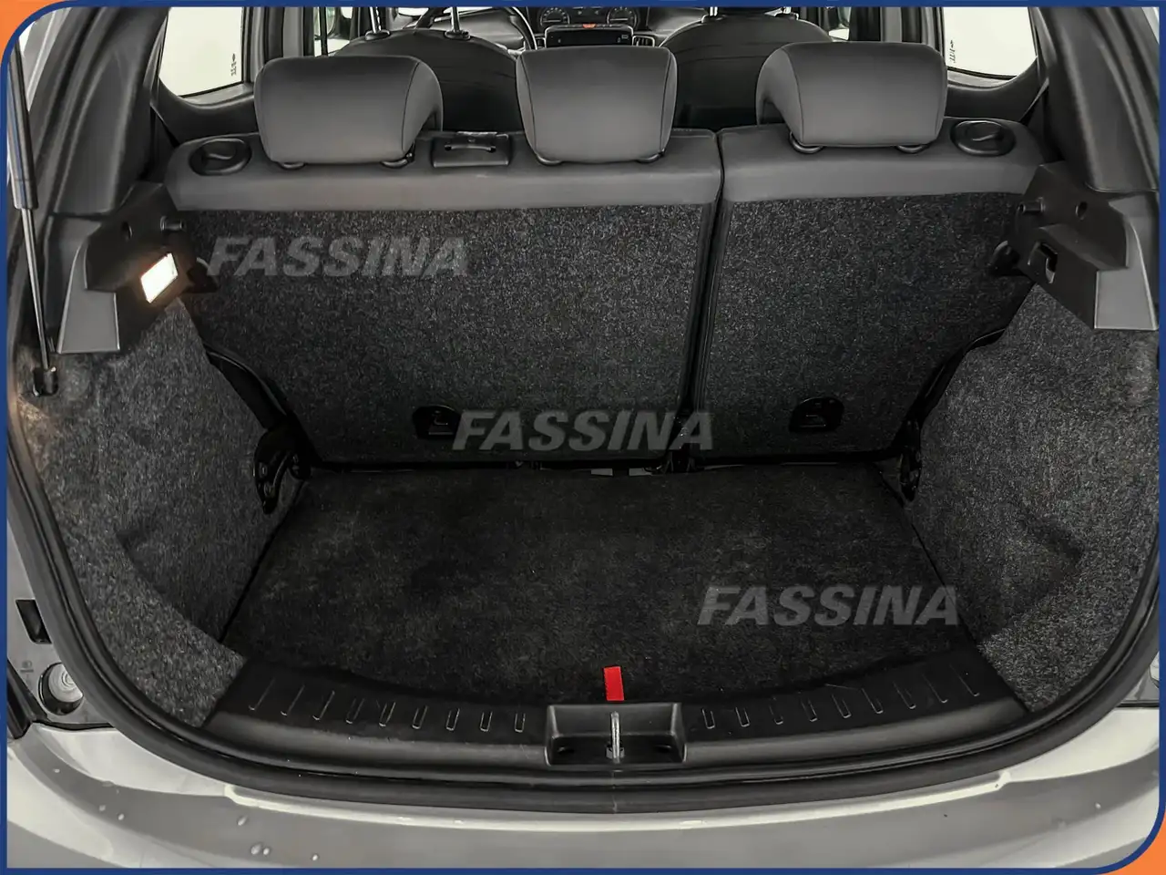 Lancia Ypsilon 2023 — фото 12