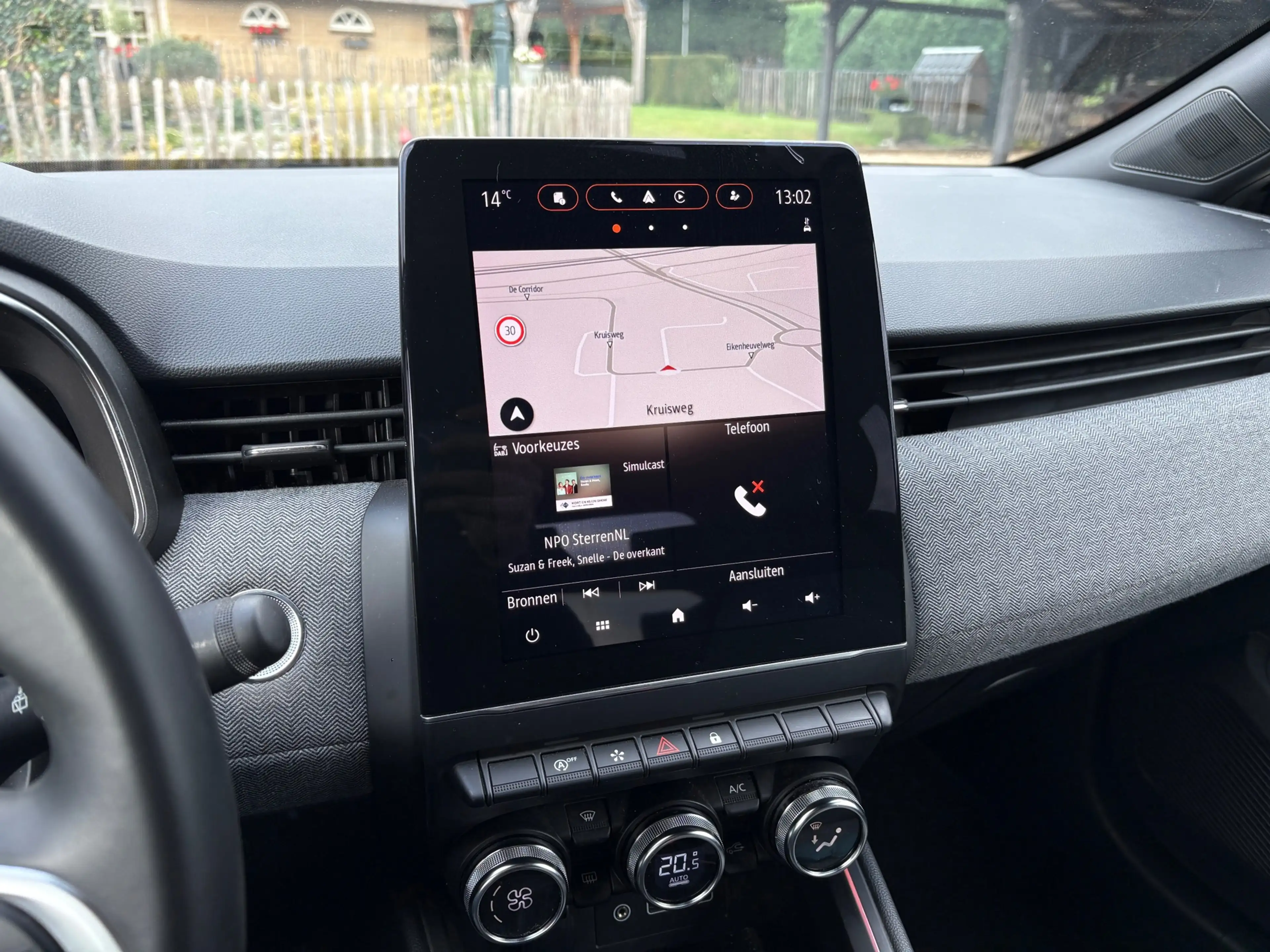 Renault Clio 1.0 TCe Techno Sport Grootbeeld, 17 inch, LED! — photo 16