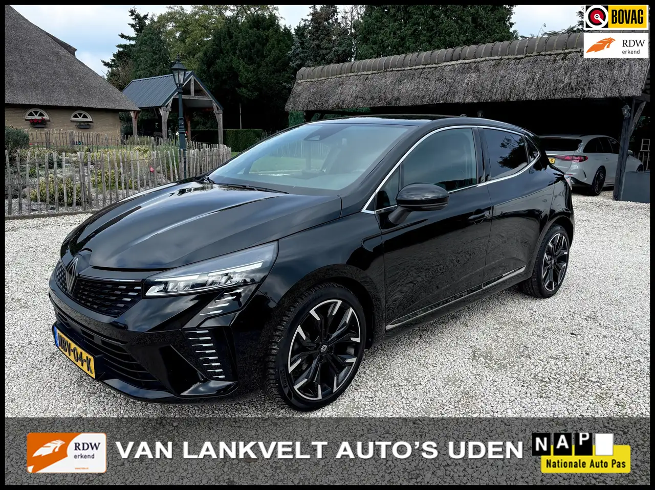 Renault Clio 1.0 TCe Techno Sport Grootbeeld, 17 inch, LED! — photo 1 of 39