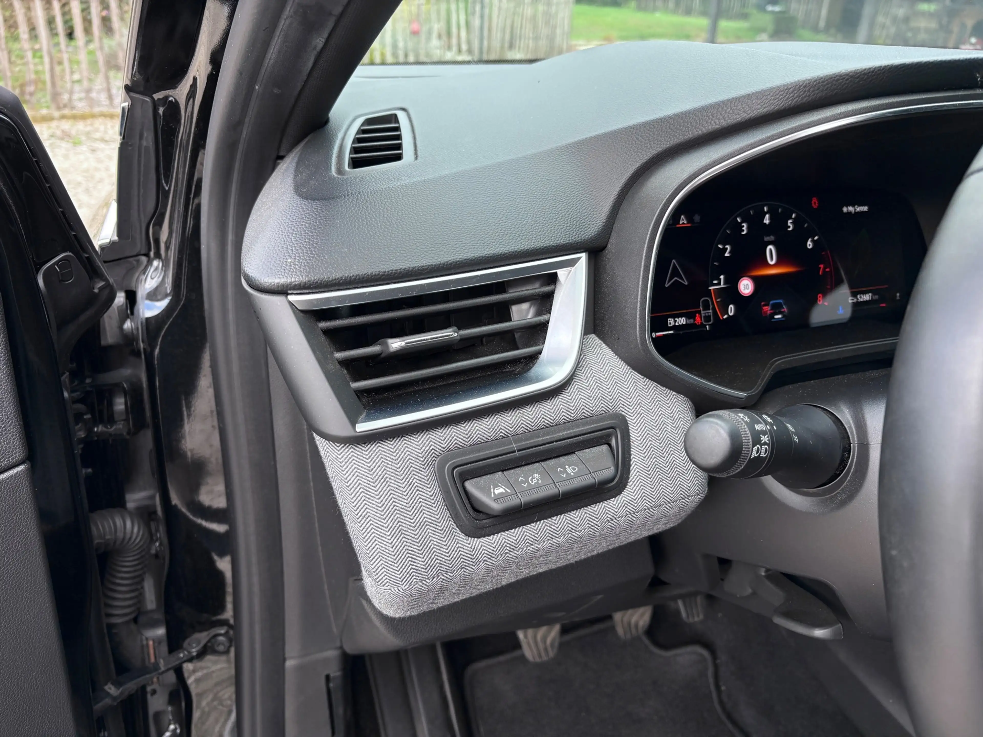 Renault Clio 1.0 TCe Techno Sport Grootbeeld, 17 inch, LED! — photo 23