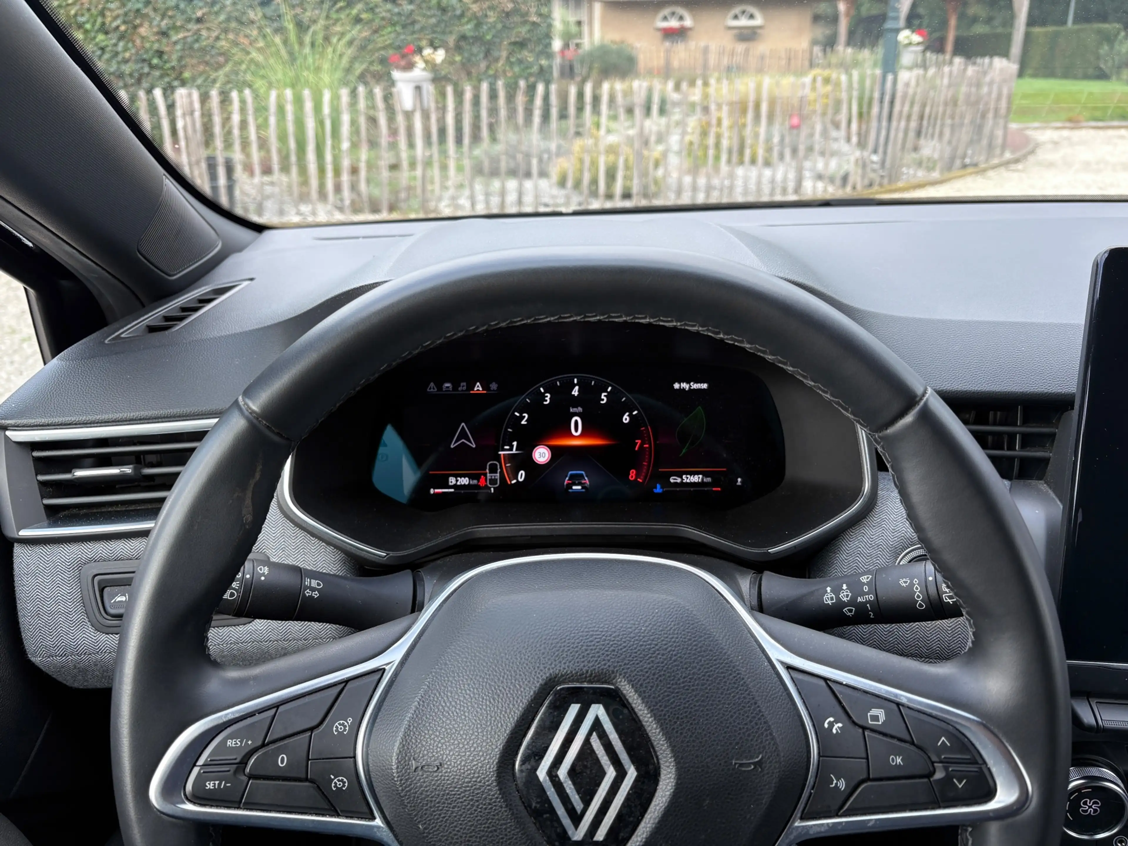 Renault Clio 1.0 TCe Techno Sport Grootbeeld, 17 inch, LED! — photo 22