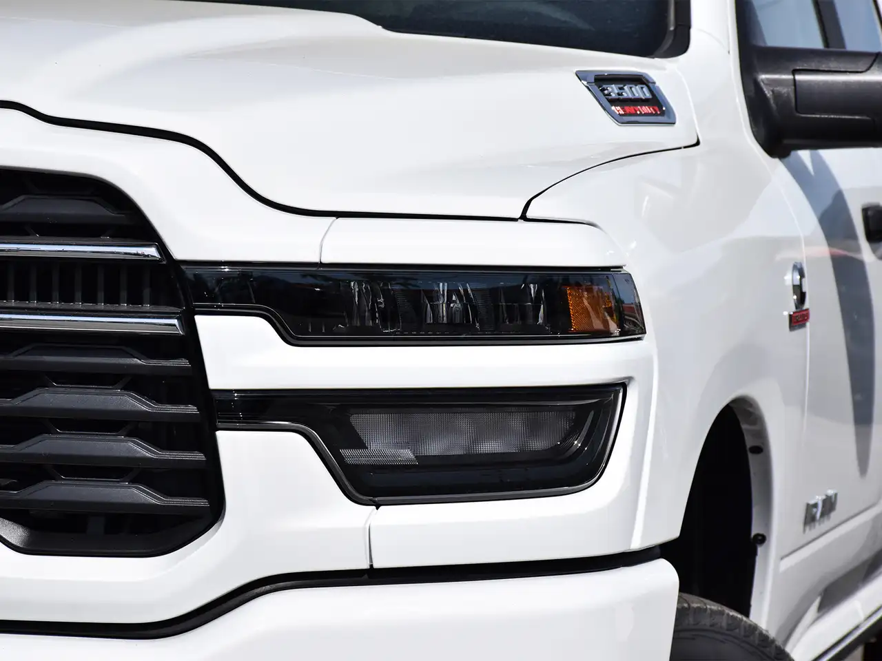 RAM 3500 снимка RAM 3500