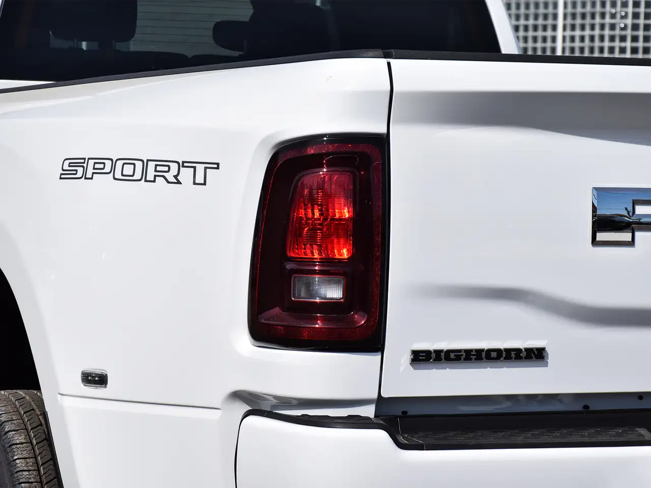 RAM 3500 снимка RAM 3500