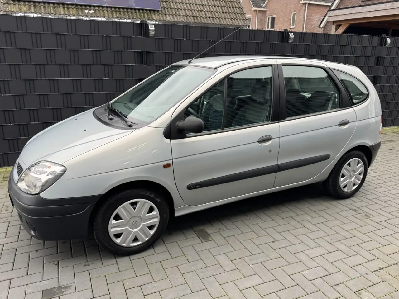 Renault Scenic 1.4-16V Air| 75DKM NAP| TREKHAAK| UNIEK| ZEER MOOI, foto 2