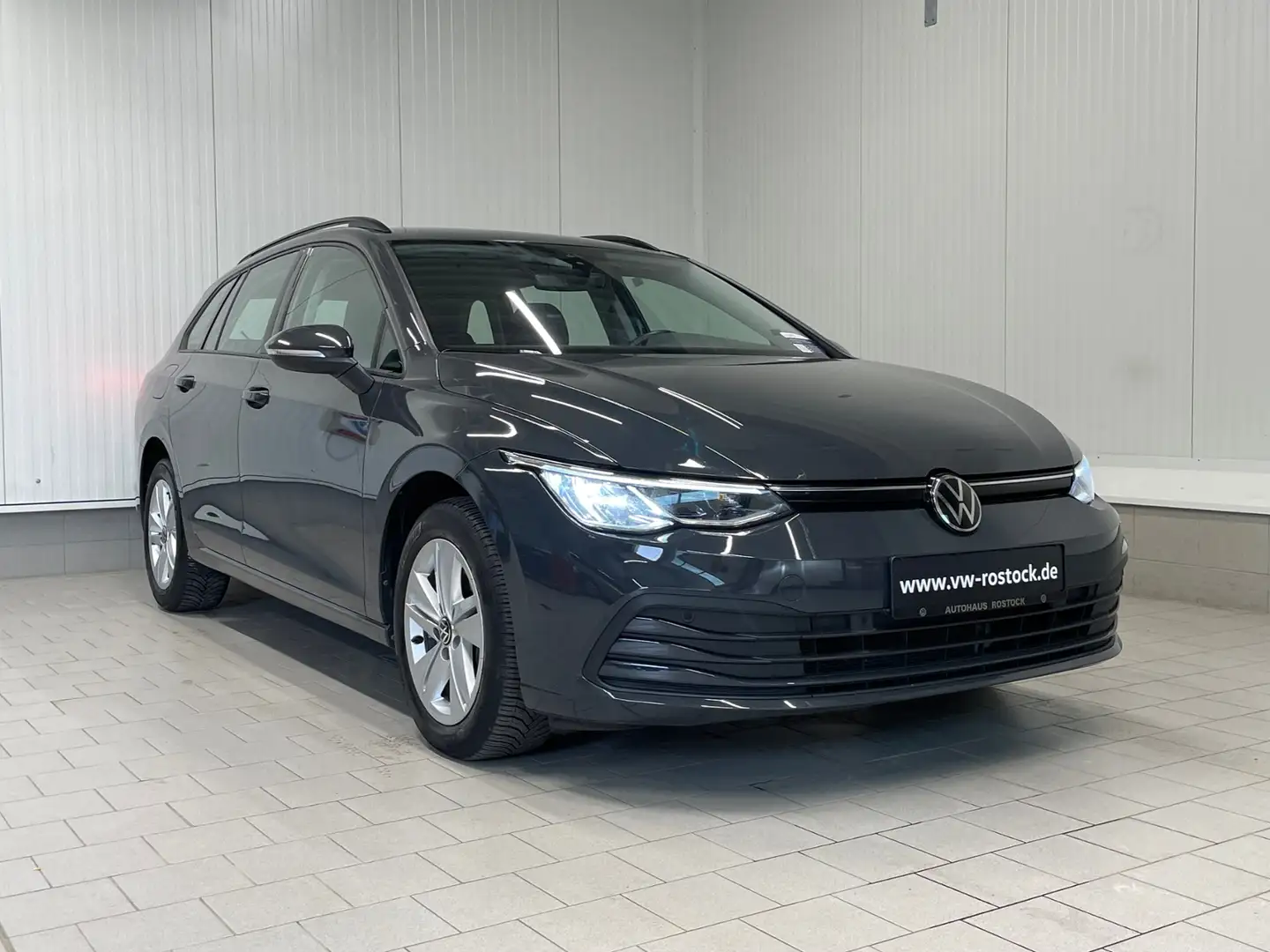 Volkswagen Golf Variant VIII Variant Life 2.0 TDI DSG LED SHZ Grau - 2