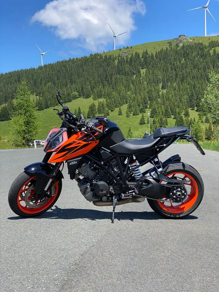 KTM 1290 Super Duke R