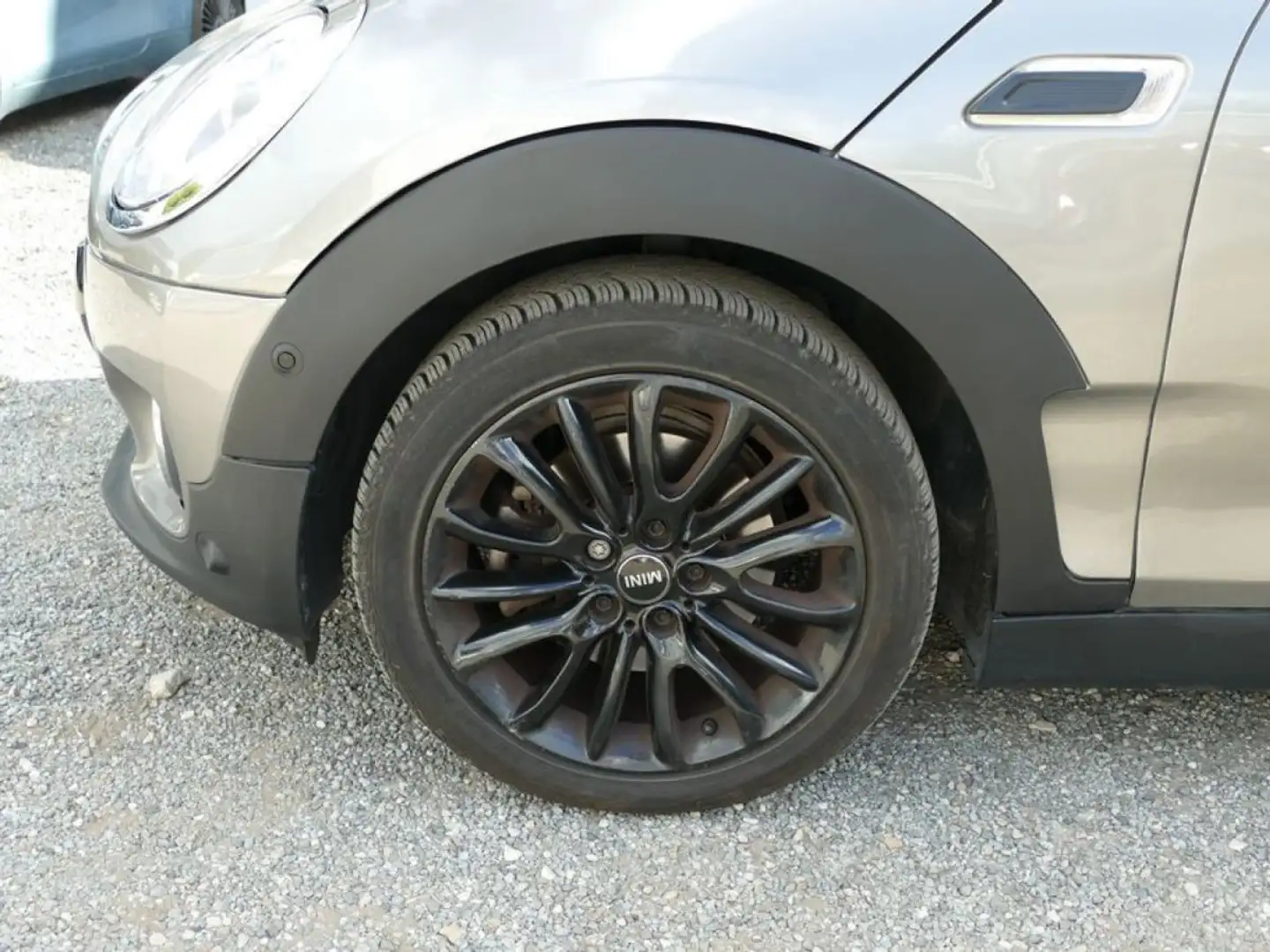 MINI Cooper Clubman F54 D 150 Ch EXQUISITE BVA TOIT OUVRANT Gri - 2