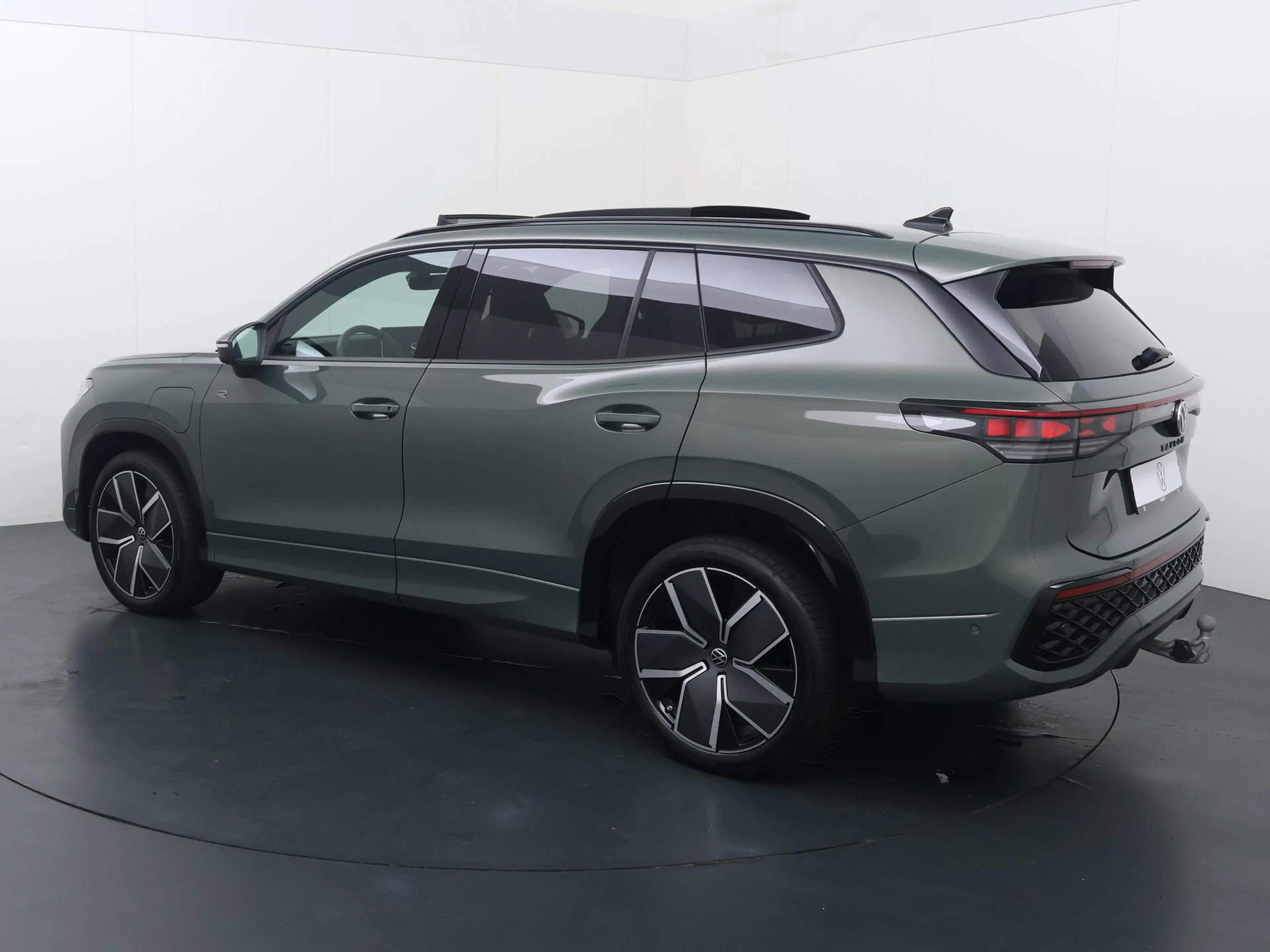 Volkswagen Tayron 1.5 eHybrid R-Line Edition | SoH 99% | 204 PK | Pa — photo 4