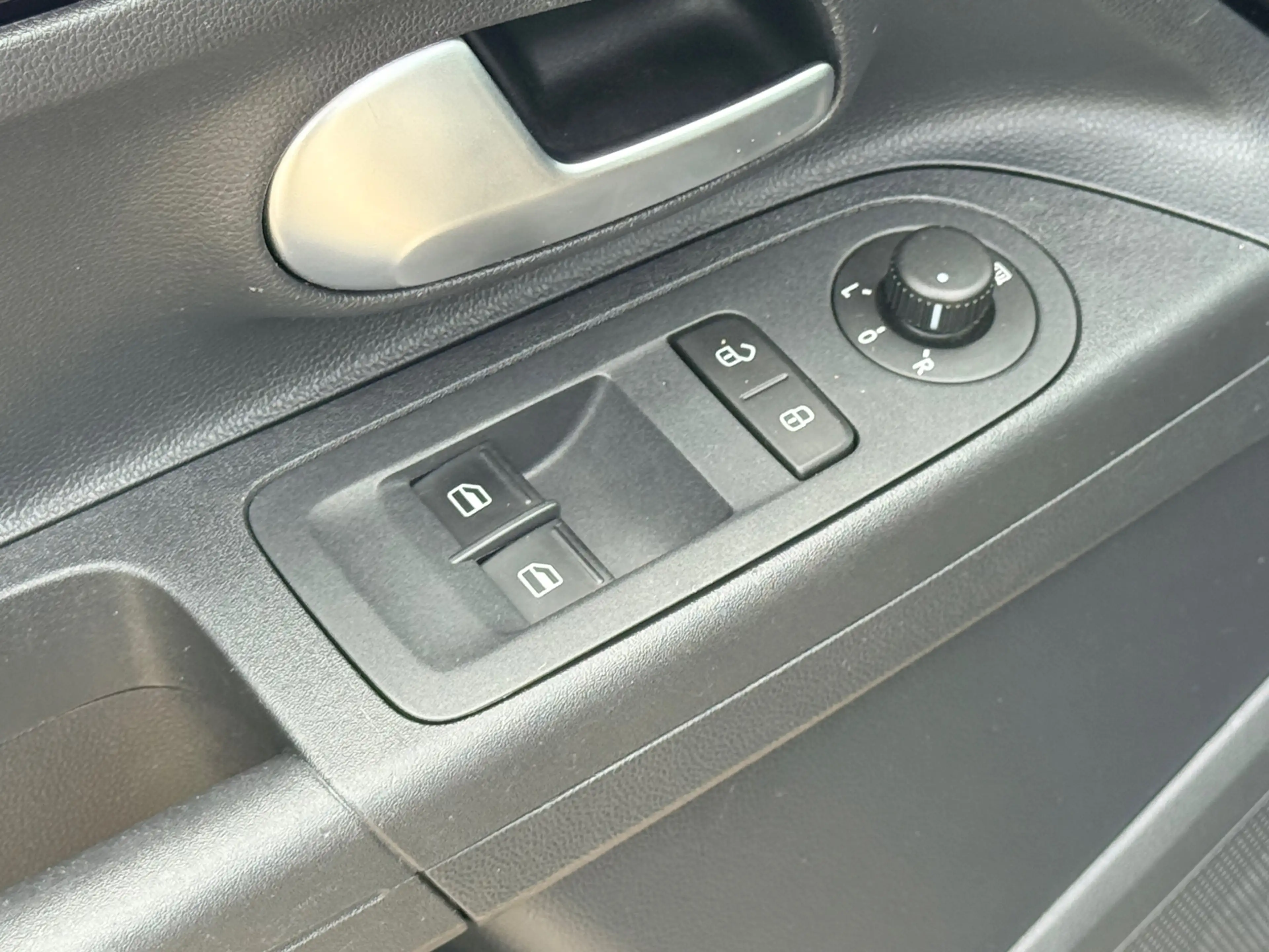 SEAT Mii 1.0 Sport — photo 5