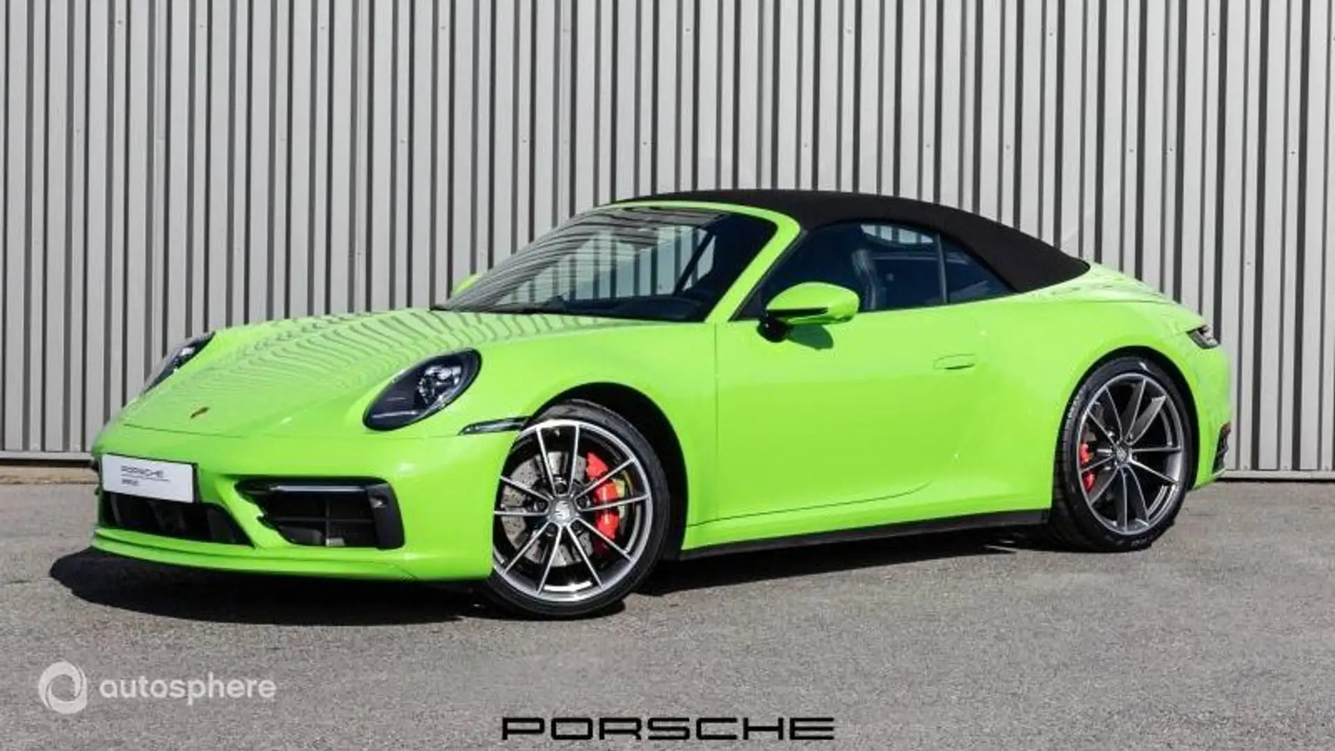 PORSCHE 911