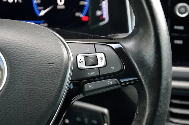 Volkswagen Polo view 11